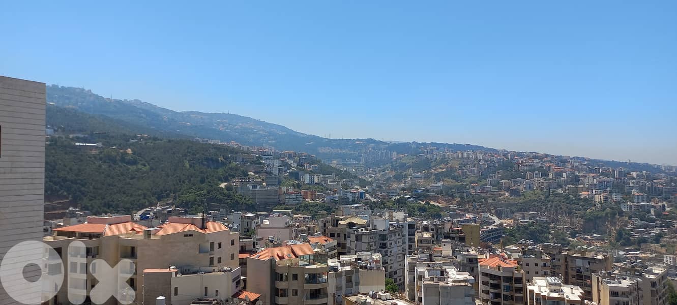 Apartment for sale in Biaqoutشقة للبيع في بياقوت 0