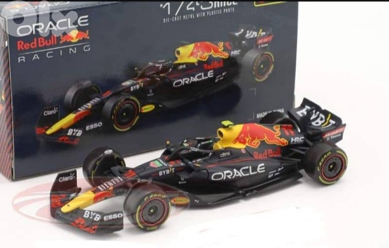 Redbull RB18 Sergio Perez diecast car model 1;43. 0