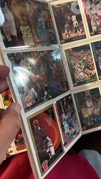basketball rare collectibles cards - NBA ( read description ) 6