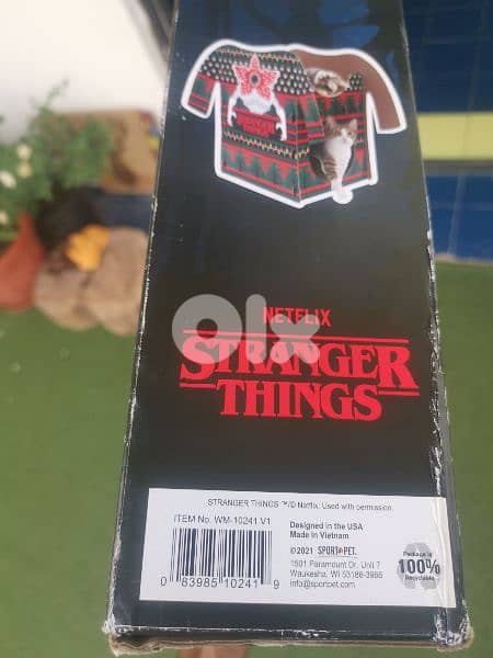 Stranger Things Cat Scratcher 1