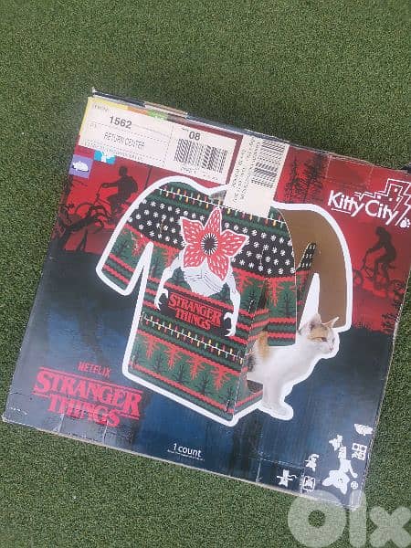 Stranger Things Cat Scratcher 2