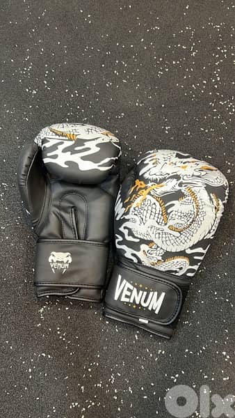 boxing gloves 7