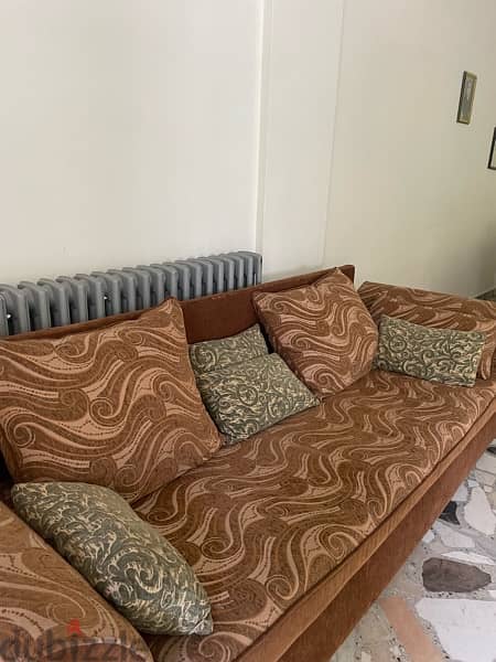 new barely used sofa excellent condition 1