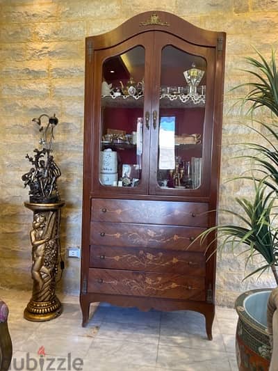 antique vitrine