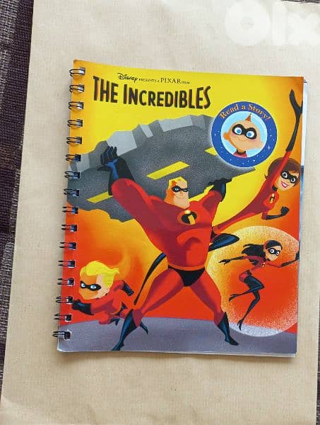 2 Story Reader books:The Incredibles+Cars 0