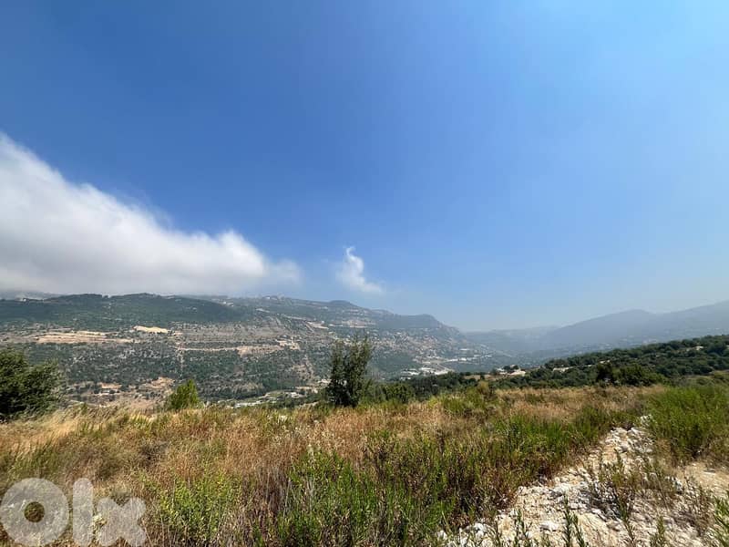 Industrial Land 1st Degree for rent in Bazyoun Jbeil Open view 0