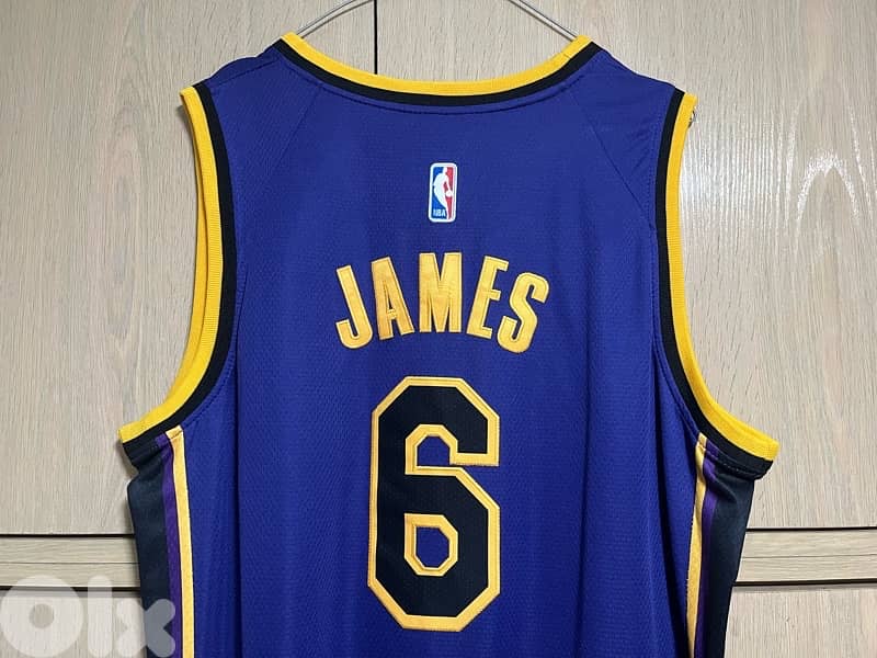 lebron james 6  special edition lakers air jordan kit 2023 3