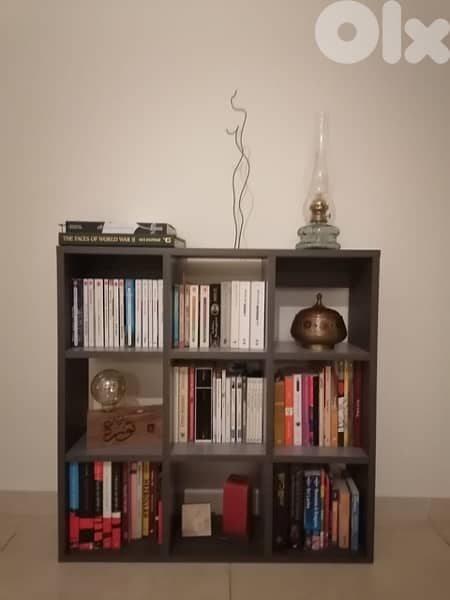 bookshelves 0