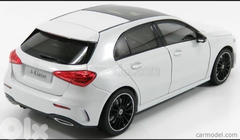 Mercedes A Class (W177) diecast car model 1;18 4