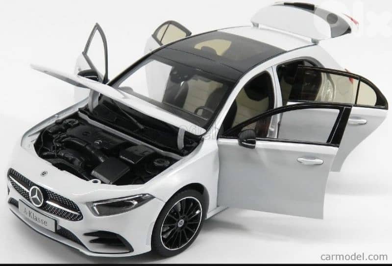 Mercedes A Class (W177) diecast car model 1;18 5