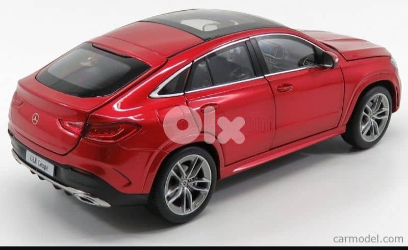 Mercedes GLE (W167) diecast car model 1;18. 4