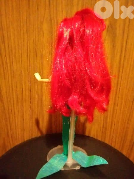 ARIEL THE LITTLE MERMAID Disney doll, articulated hands Bend legs=26$ 2