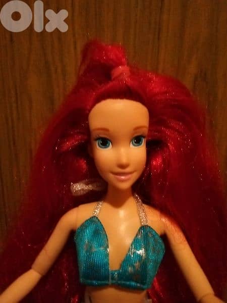 ARIEL THE LITTLE MERMAID Disney doll, articulated hands Bend legs=26$ 3