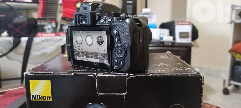 nikon d 5600 like new 2