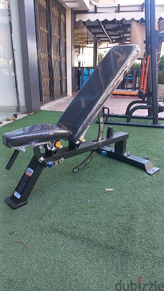 exercising bench 0