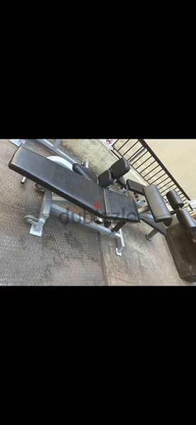 like new heavy duty adjustable  abdominal bench 71547836 1