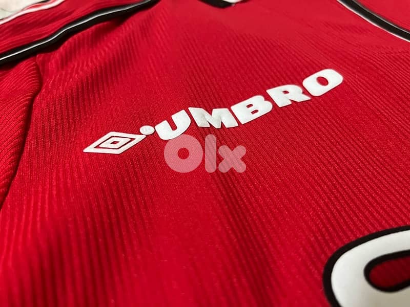 Manchester United 2000 umbro home historic special edition jersey 3