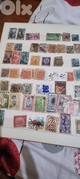 2 big albums are very old stamps  from around the worldgood collection 5