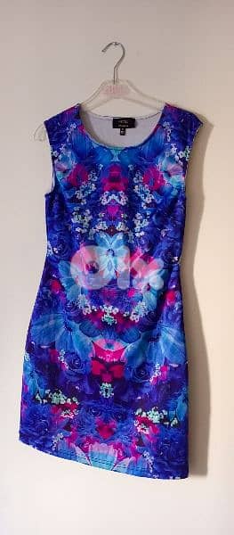 فساتين و بلوز قياسات مختلفة ماركات 14