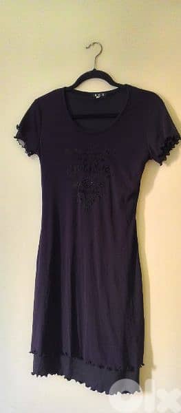 فساتين و بلوز قياسات مختلفة ماركات 17