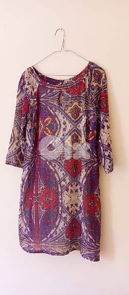 فساتين و بلوز قياسات مختلفة ماركات 9