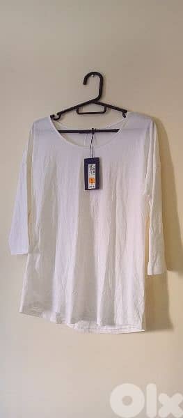 فساتين و بلوز قياسات مختلفة ماركات 12