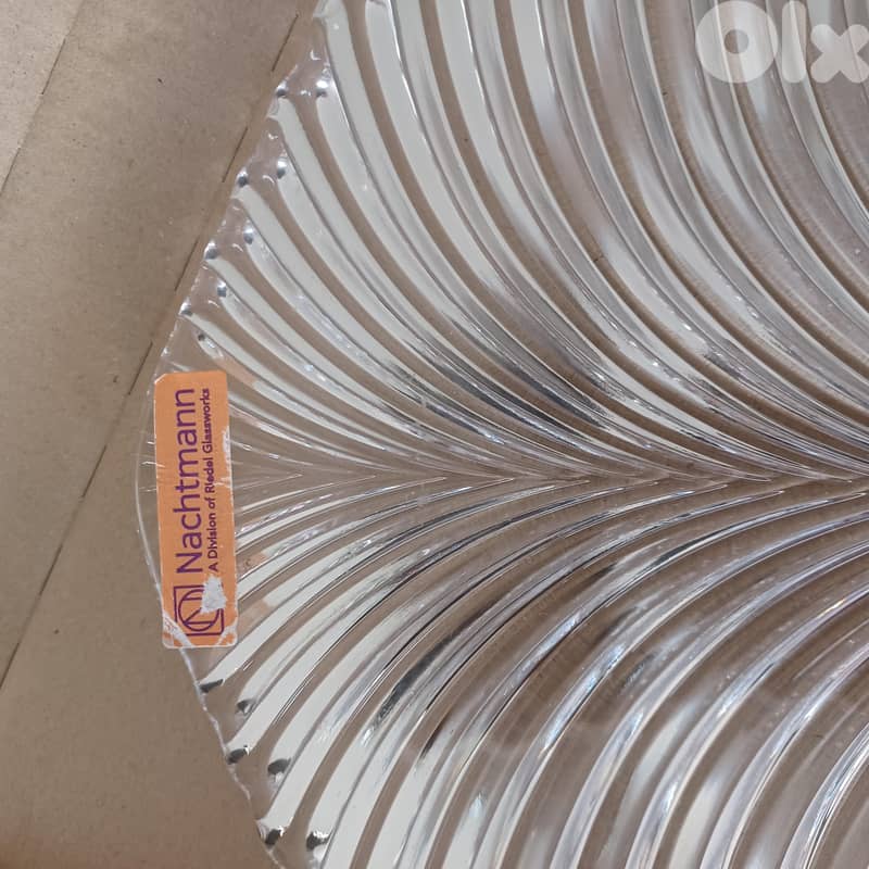 Nachtmann Presentation Plate 1