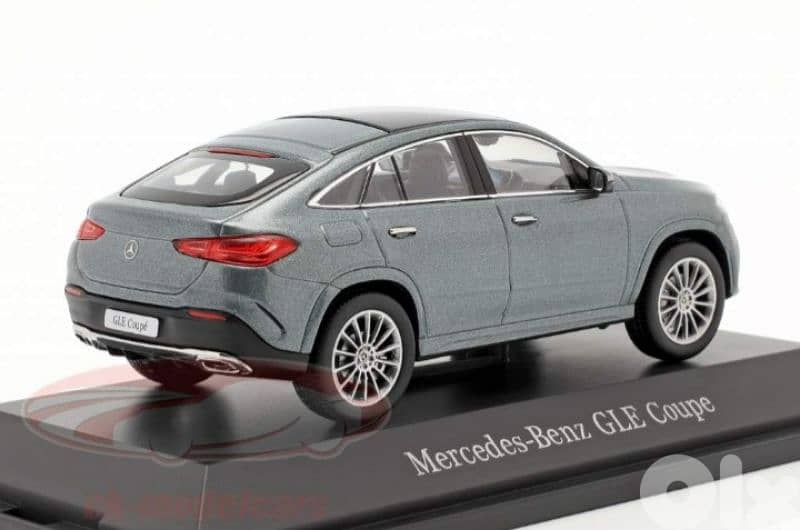 Mercedes GLE Coupe (2020) diecast car model 1;43 3