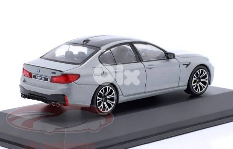 BMW M5 Competition (F90) diecast car model 1;43 3
