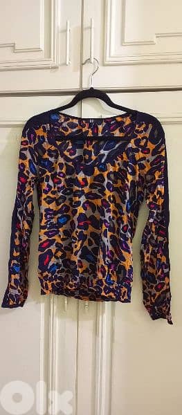 فساتين و بلوز ماركات قياسات مختلفة 9