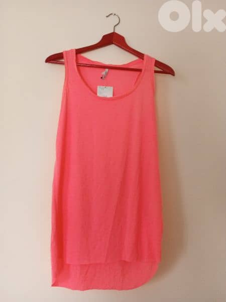 بلوز و تنانير ماركات عدة قياسات مختلفة 9