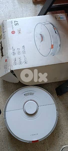 Dyson V8 refurbished 3