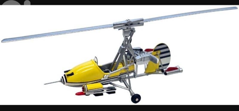 Little Nelly (James Bond Movie) diecast car model 1;43. 1