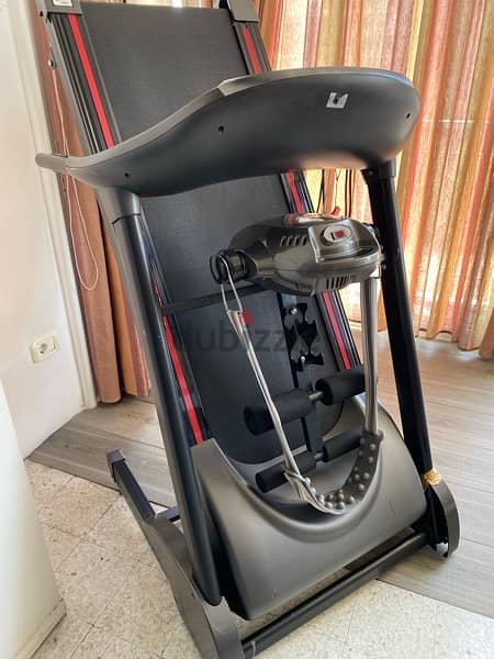 treadmill and Cardio machine 1