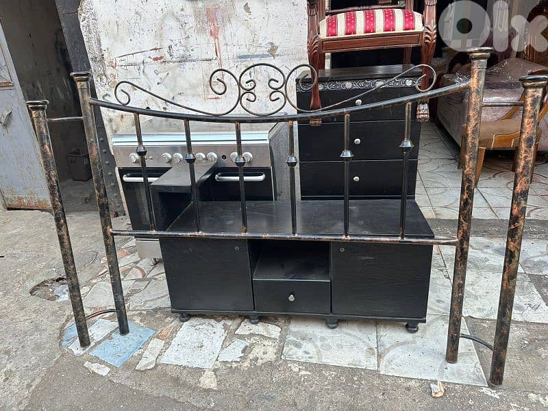 تخت مجوز حديد كتير مرتب 1