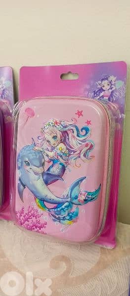 مقلمة للمدرسة اشكال و الوان مختلفة 0