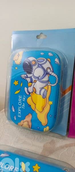 مقلمة للمدرسة اشكال و الوان مختلفة 10