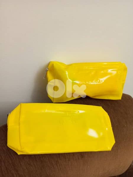 شنطة او مقلمة للماكياج نوعية ممتازة 4