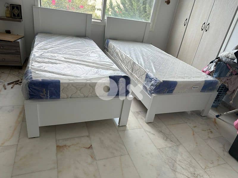 تختين مفرد 96 سم مع فرشات اتنين 0