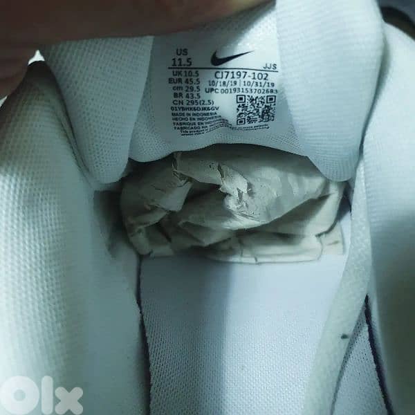 Undefeated x Air max 90 White/ Blue furry 4