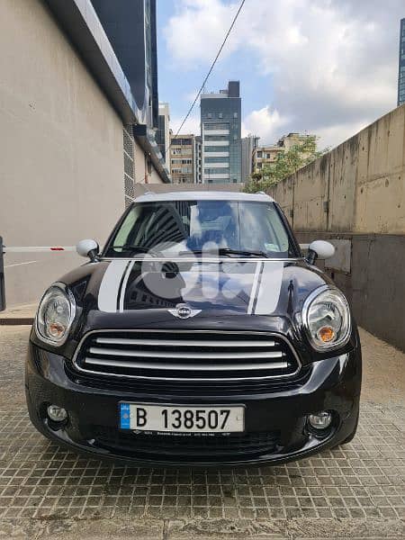 MINI Cooper Countryman Black One Owner Company source 0