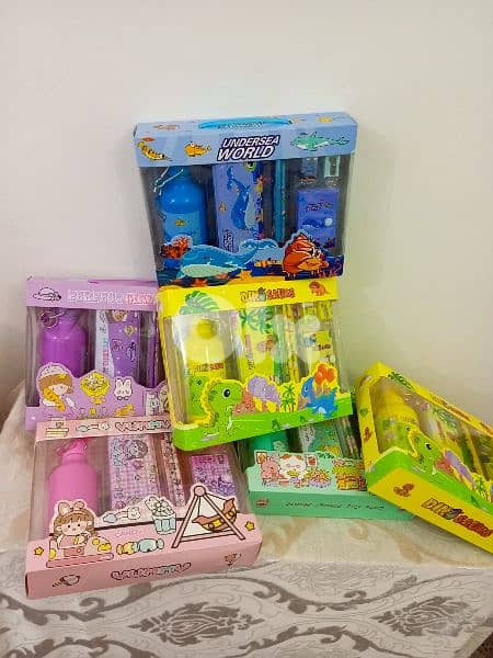 لوازم مدرسية للأطفال نوعية ممتازة 0