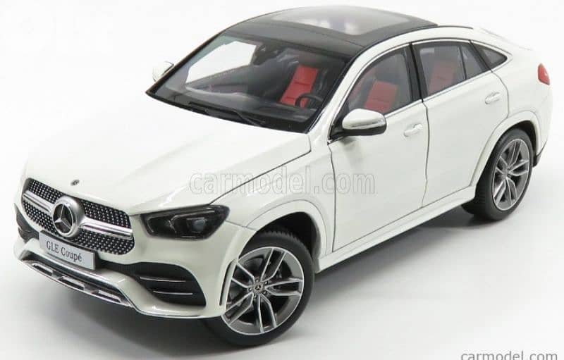Mercedes GLE diecast car model 1;18. 1