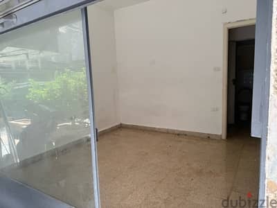 Shop For Rent in Hamra