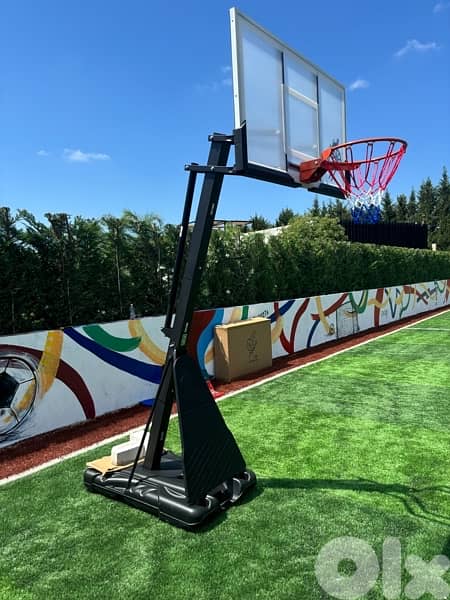 Portable basketball hoop 1