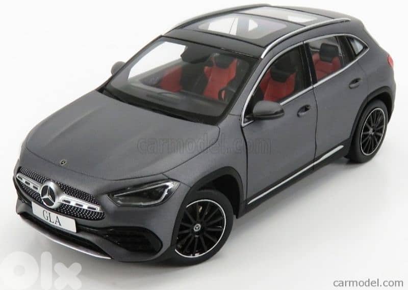Mercedes GLA diecast car model 1;18 1
