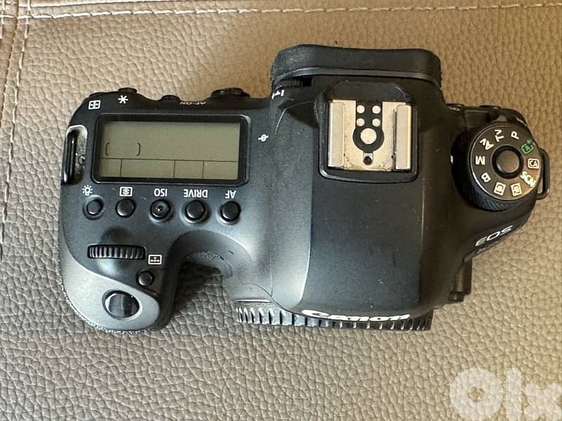 Canon 6D Mark II 3