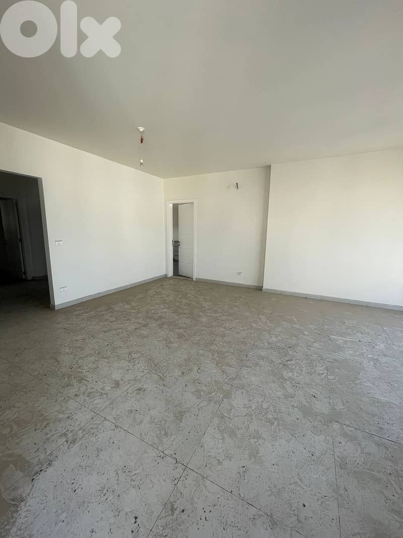 AMAZING APARTMENT IN AIN EL REMMANEH PRIME (180Sq) 3 BEDS, (AR-151) 0