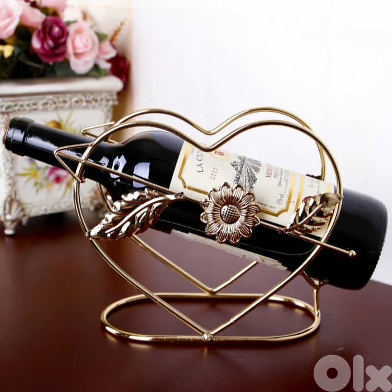 Cupid Wine Rack, Golden Heart-Shaped Wine Bottle Holder 4