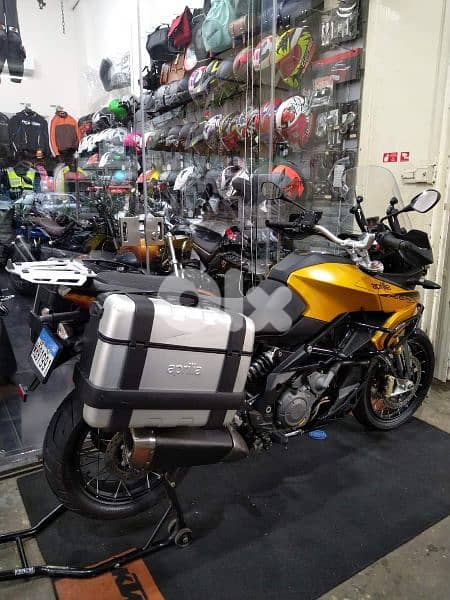 Aprilia Caponord 1200cc 17000klm model 2016 3